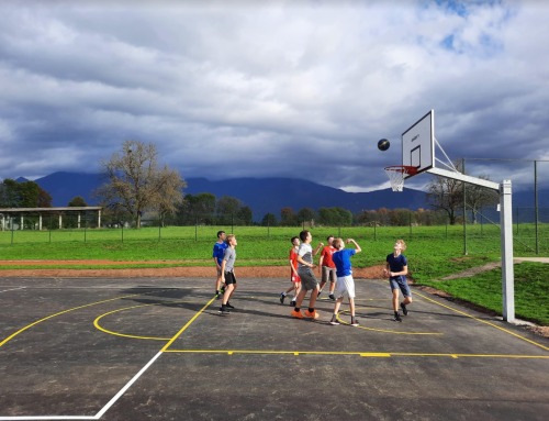 Prenovljeno šolsko košarkarsko igrišče